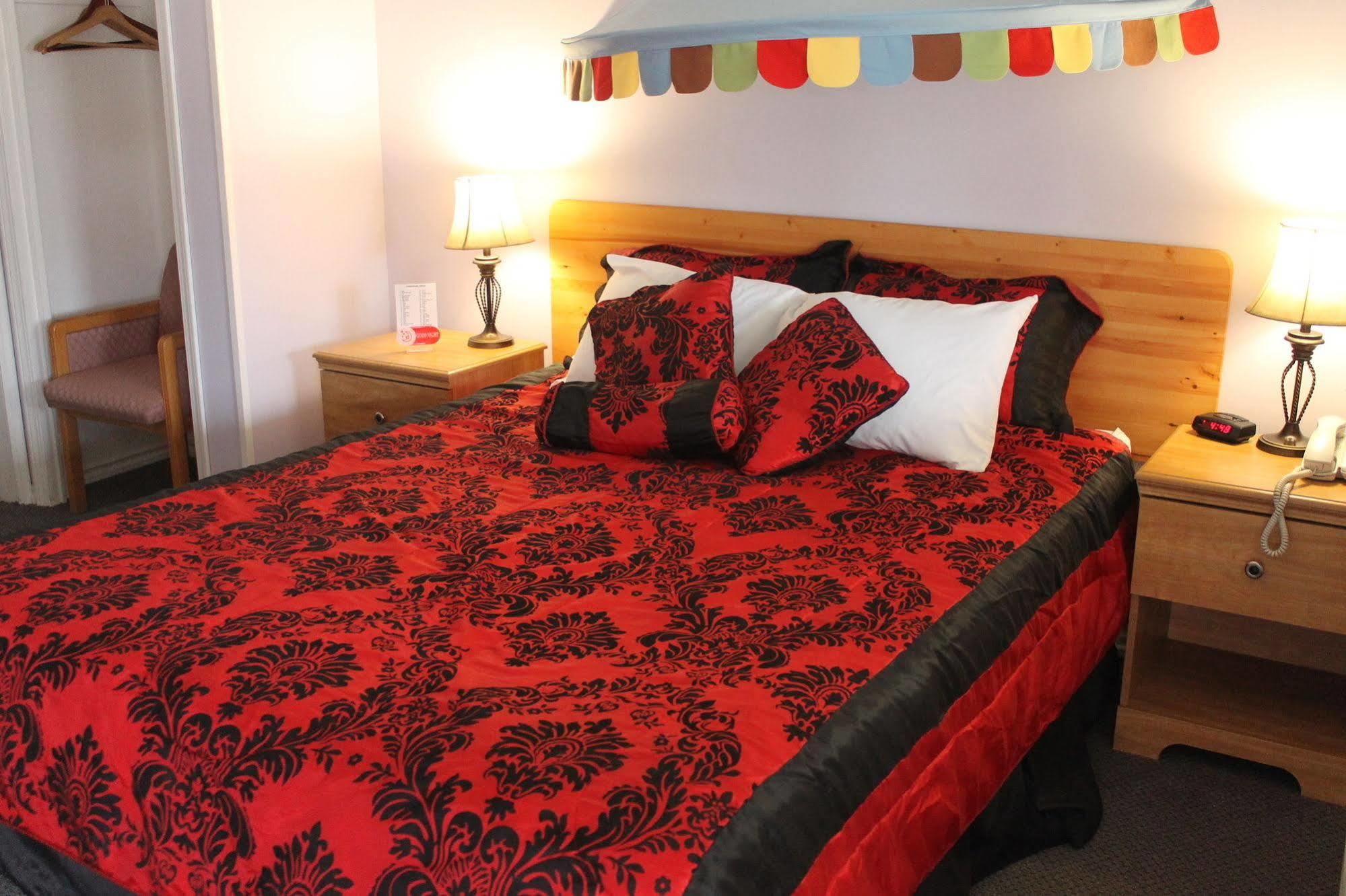 Sage Hills Motel Кэш-Крик Экстерьер фото